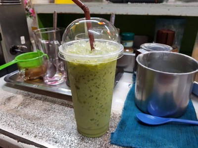วิธีทำ ชาเขียวหอมใบชามาเต็ม🍵 วิธีทำ ชาเขียวหอมใบชามาเต็ม🍵