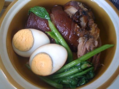 ขาหมูพะโล้