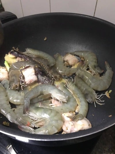 วิธีทำ กุ้งอบวุ้นเส้น