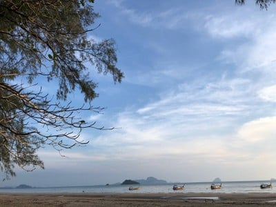 บรรยากาศ หาดปากเมง