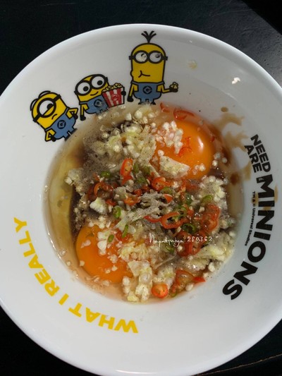 วิธีทำ ไข่เจียวพริกสดสูตรเด็กทานได้ วิธีทำ ไข่เจียวพริกสดสูตรเด็กทานได้