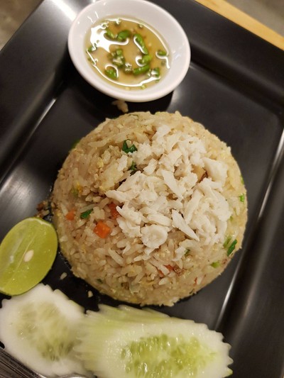 ข้าวผัด Fried Rice
