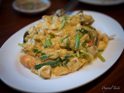กุ้งผัดผงกะหรี่