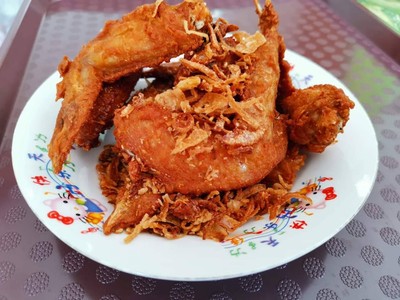 ส้มตำสุดา