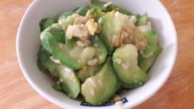 ผัดบวบใส่ไข่