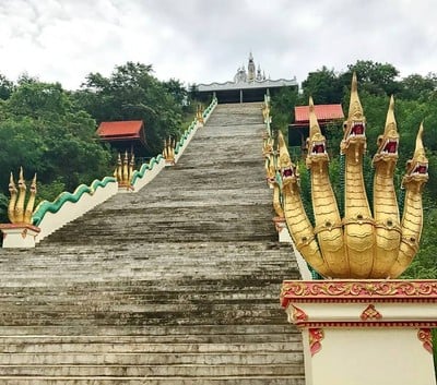 บรรยากาศ วัดสระน้ำใส