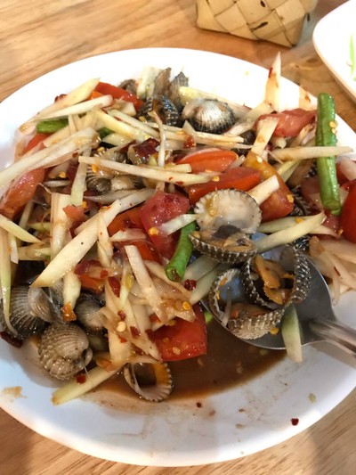 ตำข้าวโพดหอยแครงสดลวกสุก