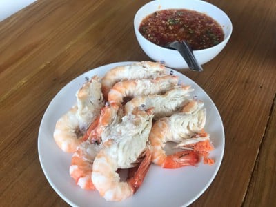 วิธีทำ กุ้งอบเกลือฉ่ำๆจ้า