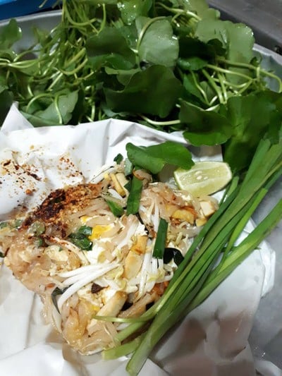 ผัดไทยพิเศษ