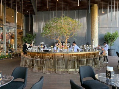 บรรยากาศ HOBS ICONSIAM