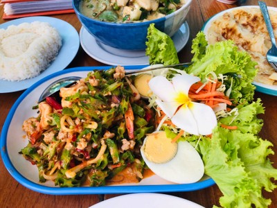 ยำถั่วพู