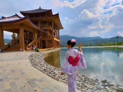 เริ่มหิวแล้วที่ฮิโนกิมีศูนย์อาหารด้วยนะคะ แต่วันนี้จะพาไปร้านญี่ปุ่นกัน