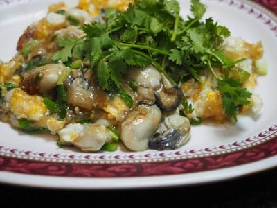 ห้องอาหารเฉลิมบุรี (เจ้าเก่าเล่าลี่) (HAI HUA TIAN) เยาวราช ห้องอาหารเฉลิมบุรี (เจ้าเก่าเล่าลี่) (HAI HUA TIAN) เยาวราช