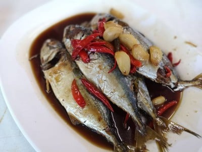 ร้านแดงอาหารทะเล(เจ้าเก่า)แม่อี้ด