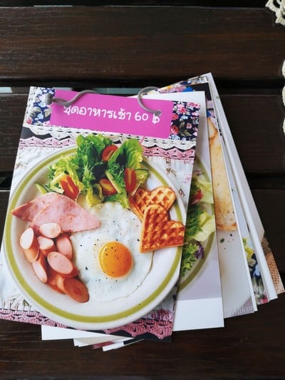 ป้ายราคาหรือสมุดเมนู