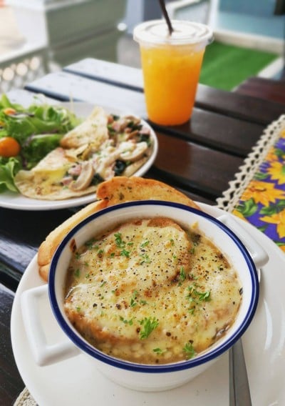 ซุปหัวหอมฝรั่งเศส 70 ฿