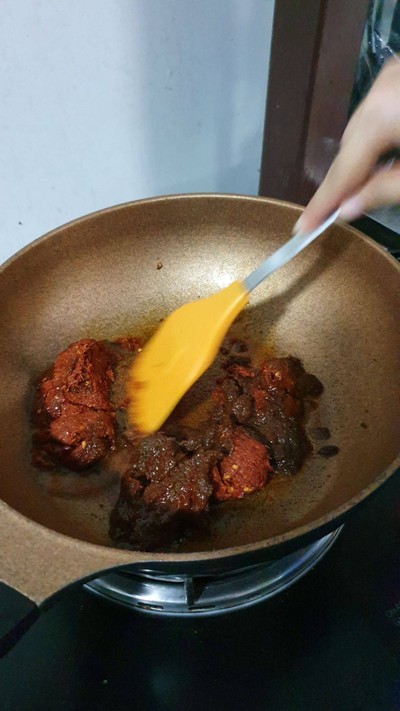 วิธีทำ วุ้นเส้นน้ำเงี้ยวสูตรคนกรุง