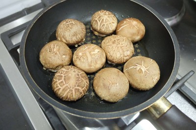 วิธีทำ เห็ดหอมยัดไส้