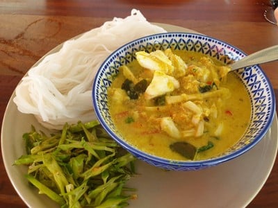 ขนมจีนเขียวหวานปู