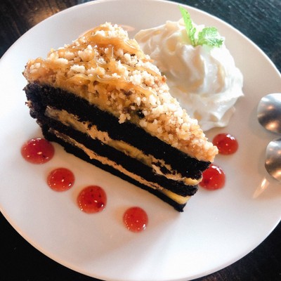 อาหาร หรือ เครื่องดื่ม