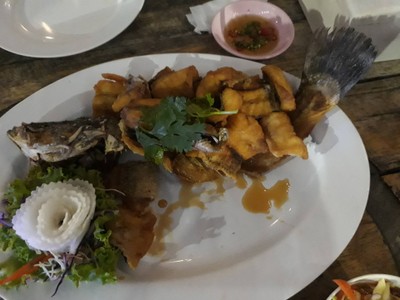 ปลากระพงทอดน้ำปลา