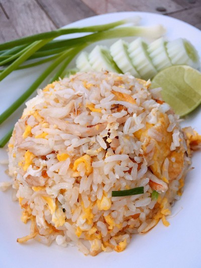 ข้าวผัดปู