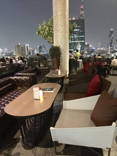 บรรยากาศ Fallabella River Front