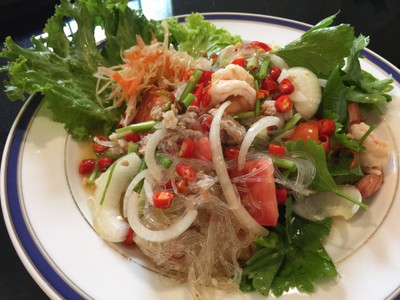 ยำวุ้นเส้น