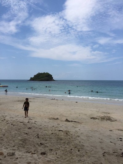 หาดนางรองทะเลสงบ น้ำใส