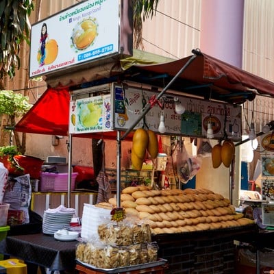 หน้าร้าน ข้าวเหนียวมะม่วงหนุงหนิง สุขุมวิท 38