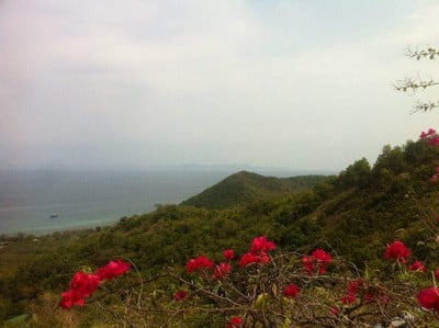 เด็กใต้คนเดียว . . . หนีเที่ยวเกาะล้าน (2วัน 1คืน)