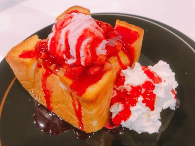 โทส สตรอว์เบอร์รี่