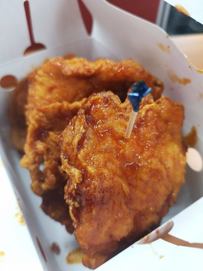 ไก่ไม่มีกระดูกซอสเผ็ด