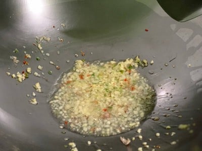 วิธีทำ ผักแขนงผัดไก่