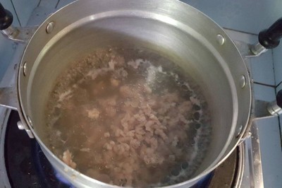 วิธีทำ ข้าวต้มหมูสับ วิธีทำ ข้าวต้มหมูสับ