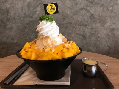 5th Avenue Cafe  มหาสารคาม