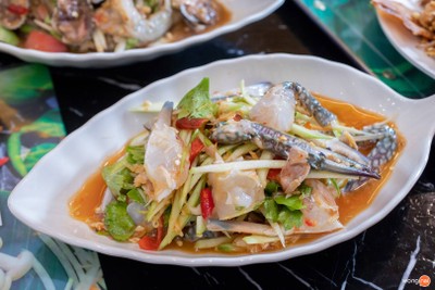 ครก ทอง เซ็นทรัลพลาซาสุราษฎร์ธานี