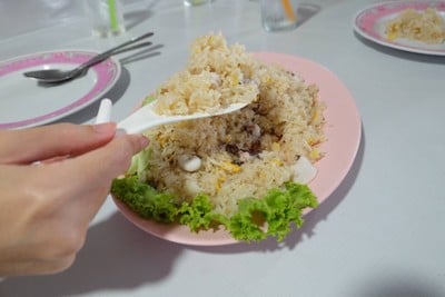 ข้าวผัดปลาหมึก