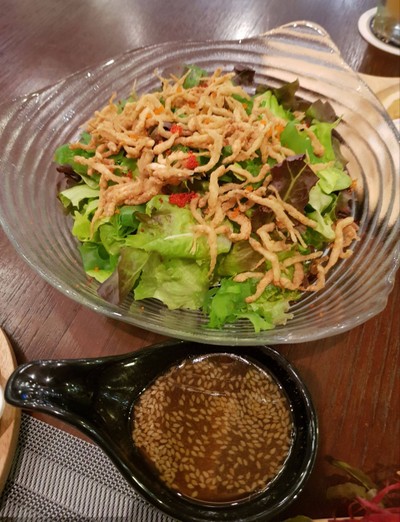 สลัดปลาเงิน