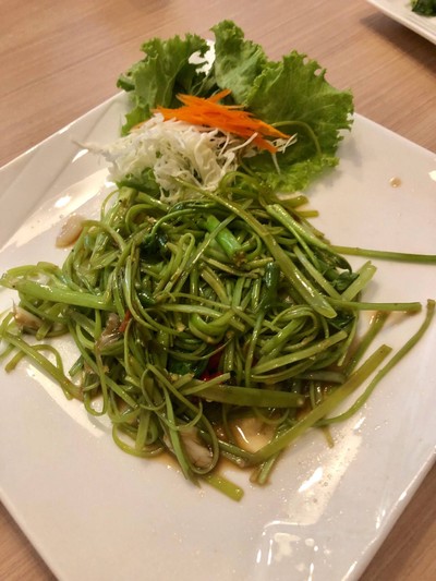 ผัดผักบุ้งฝอย