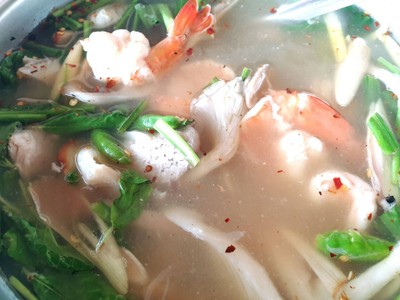 ต้มยำกุ้งปลาน้ำใส