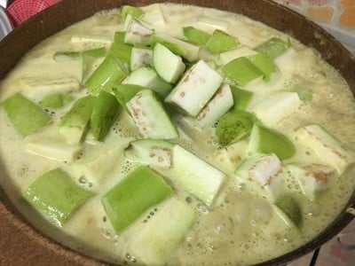 วิธีทำ แกงเขียวหวานมะเขือยาวไก่ วิธีทำ แกงเขียวหวานมะเขือยาวไก่