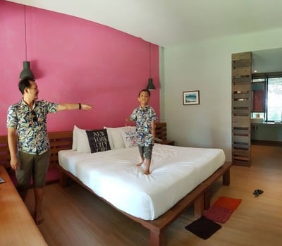 บาร์แอนด์เบด