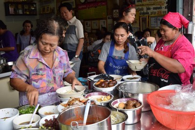 ทีมงานมืออาชีพมากๆครับ