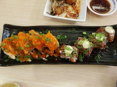 โรลแซอลมอนชีส , วากิวโรล