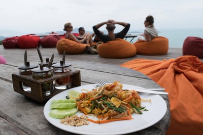 ผัดไทกับวิวสวยๆ