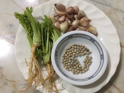 วิธีทำ ปอเปี๊ยะทอดไส้หมูสับและกุ้ง วิธีทำ ปอเปี๊ยะทอดไส้หมูสับและกุ้ง