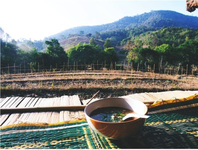 มื้อเช้า ที่กระท่อมขุนแปะตะวันไรวินท์