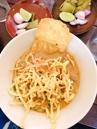 ข้าวซอยลำพูน ข้าวซอยนมสดสายน้ำผึ้ง ข้าวซอยลำพูน ข้าวซอยนมสดสายน้ำผึ้ง