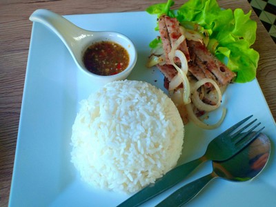 อาหาร หรือ เครื่องดื่ม